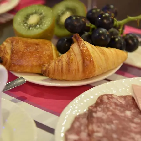 Hotel Relais St Eloi, Sure Collection By Western 3*
