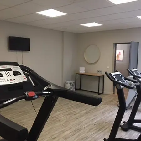 Hotel The Originals City, Au Relais Saint-éloi,