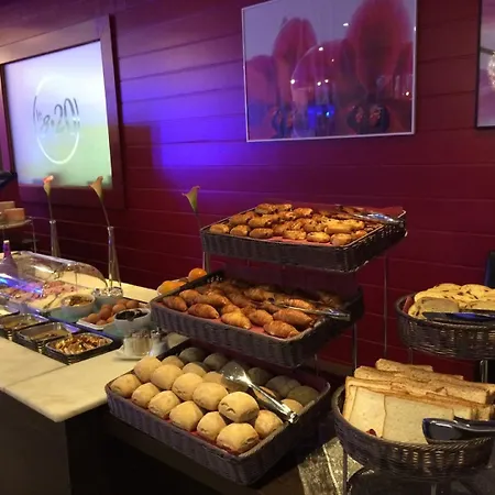 Hotel The Originals City, Au Relais Saint-éloi, Tours