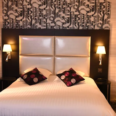 酒店 Au Relais Saint-eloi, 图尔