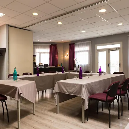 Hotel Relais St Eloi, Sure Collection By Western 3*
