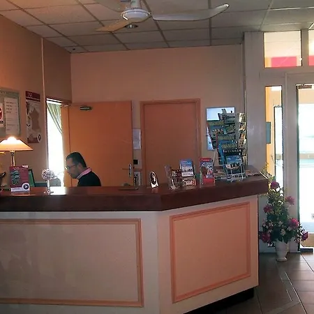 Au Relais Saint-eloi, 3*