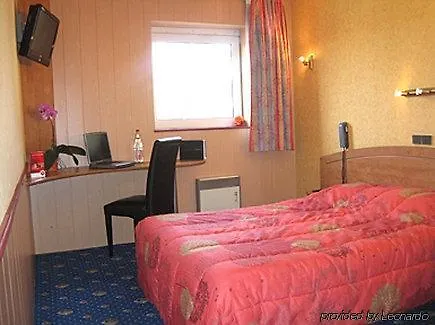 Hotel The Originals City, Au Relais Saint-éloi, 3*