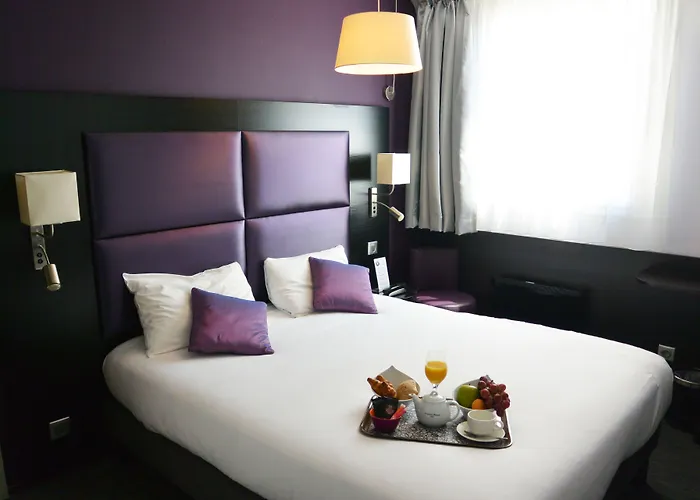 Hotel The Originals City, Au Relais Saint-éloi, Tours