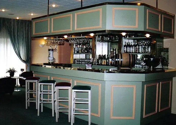 מלון Au Relais Saint-eloi, טור