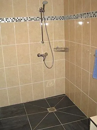 Au Relais Saint-eloi, 3*