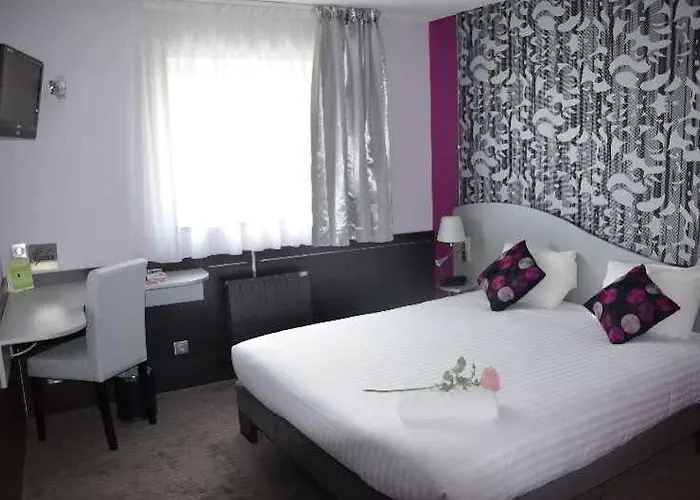 Hotel Au Relais Saint-eloi, 3*